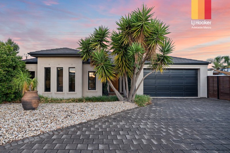 Photo - 7 Tahlia Court, Parafield Gardens SA 5107 - Image 3