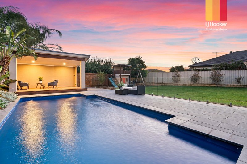 Photo - 7 Tahlia Court, Parafield Gardens SA 5107 - Image 4