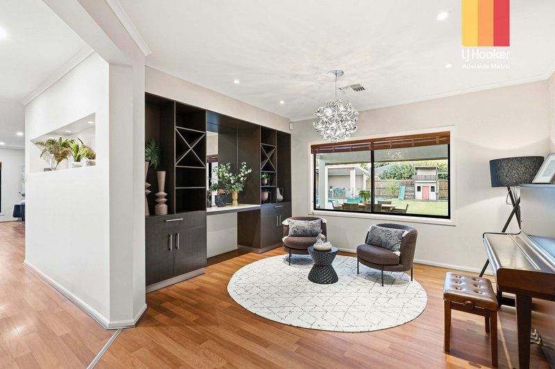 Photo - 7 Tahlia Court, Parafield Gardens SA 5107 - Image 6