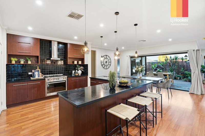 Photo - 7 Tahlia Court, Parafield Gardens SA 5107 - Image 20