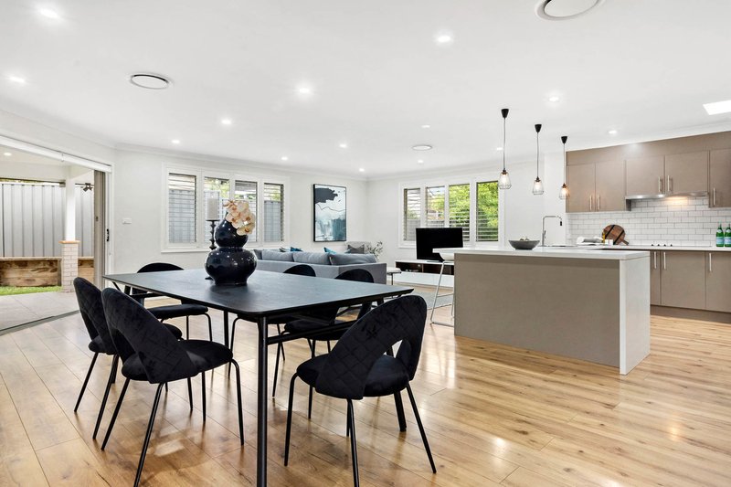 Photo - 7 Talkook Place, Baulkham Hills NSW 2153 - Image 3