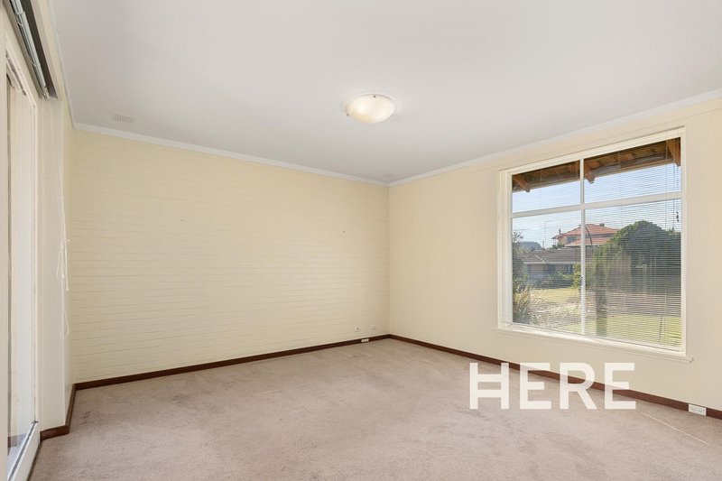 Photo - 7 Tamala Road, City Beach WA 6015 - Image 7