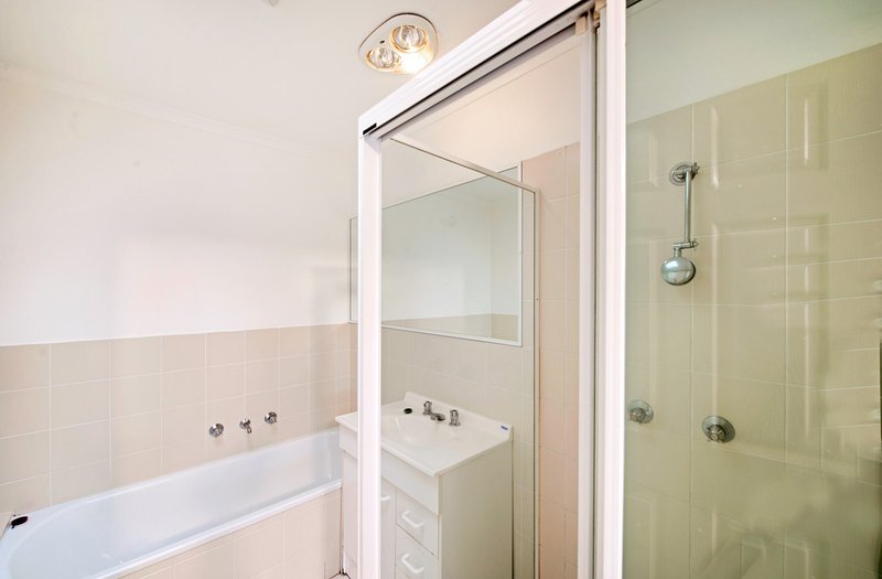 Photo - 7 Tana Place, Ngunnawal ACT 2913 - Image 11
