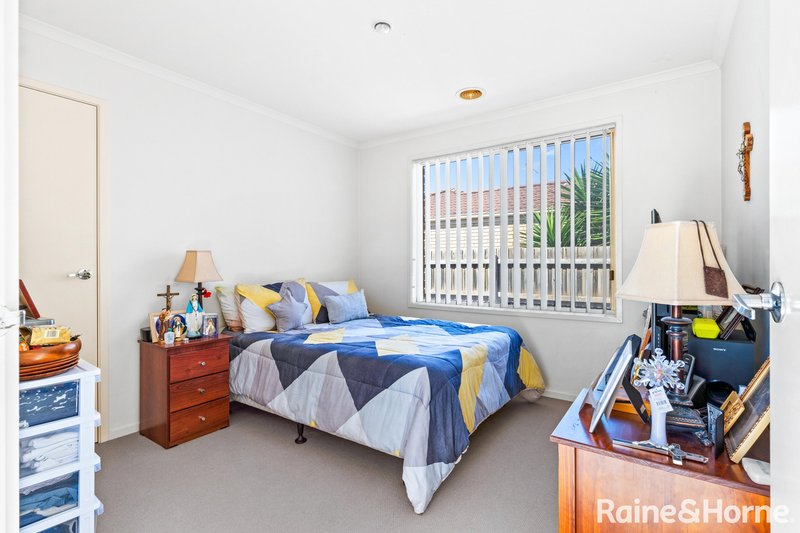 Photo - 7 Tandara Circuit, Melton West VIC 3337 - Image 9