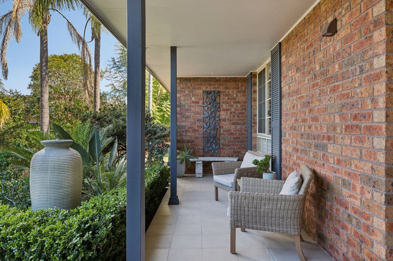 Photo - 7 Tappeiner Court, Baulkham Hills NSW 2153 - Image 2