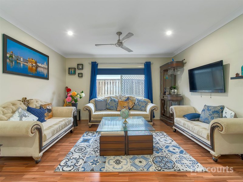 Photo - 7 Tasman Boulevard, Fitzgibbon QLD 4018 - Image 4