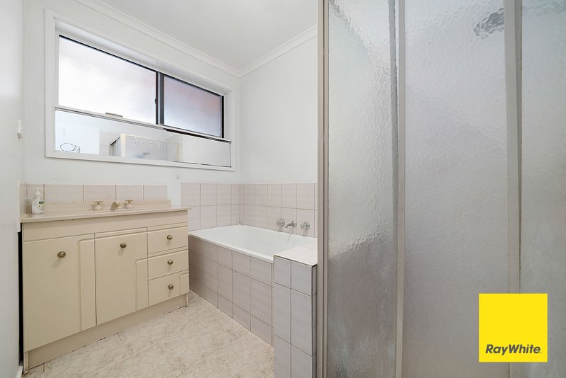 Photo - 7 Tasman Place, Wyndham Vale VIC 3024 - Image 12