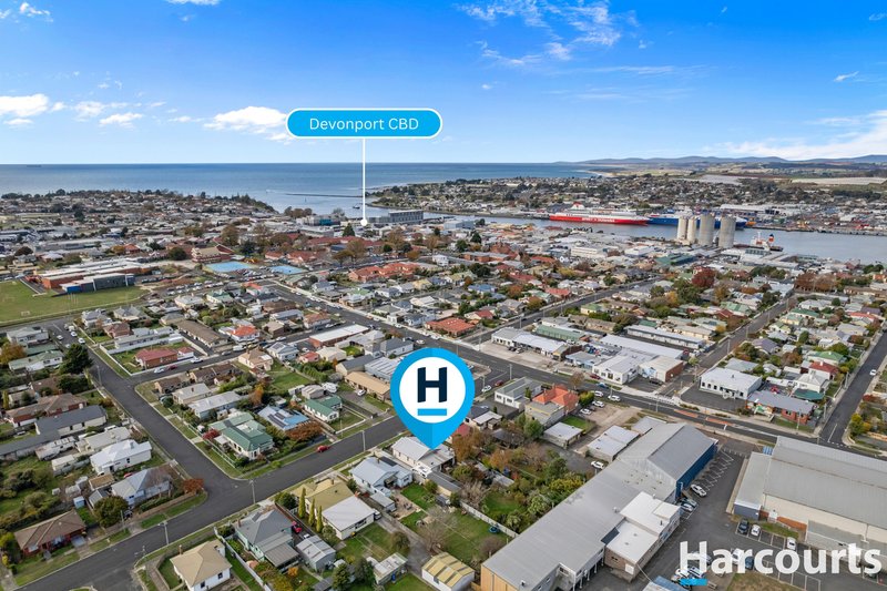 Photo - 7 Tasman Street, Devonport TAS 7310 - Image 3