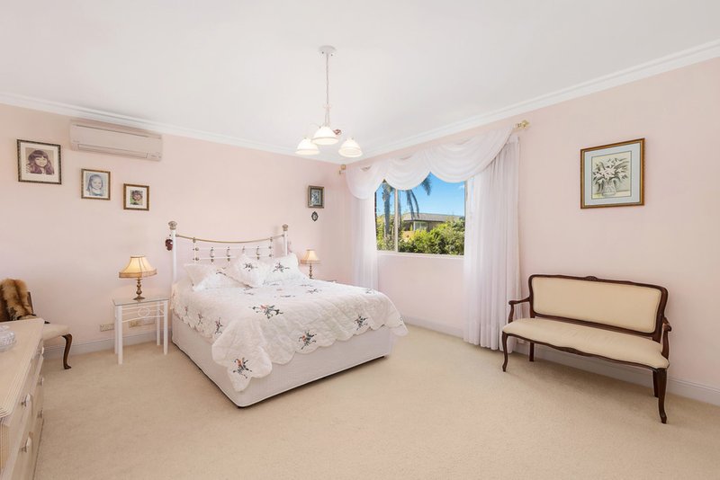 Photo - 7 Tasman Street, North Curl Curl NSW 2099 - Image 6