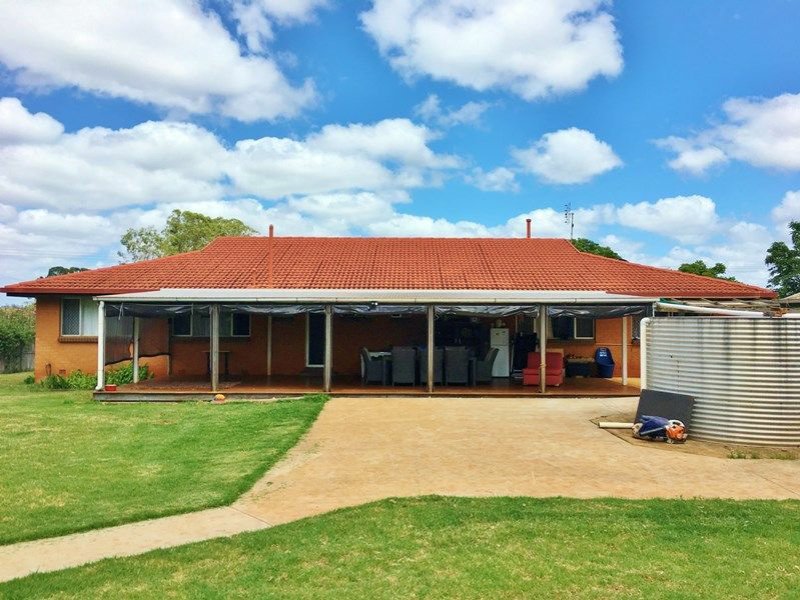 Photo - 7 Taylors Road, Kingaroy QLD 4610 - Image 10