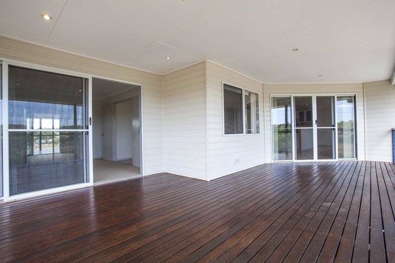 Photo - 7 Tea Tree Court, The Palms QLD 4570 - Image 12