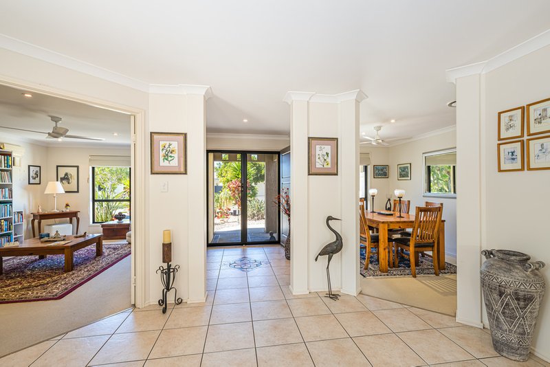 Photo - 7 Teal Boulevard, Banksia Beach QLD 4507 - Image 3