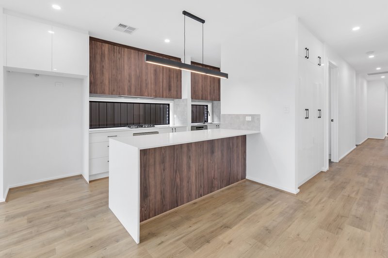 Photo - 7 Telford Street, Andrews Farm SA 5114 - Image 6