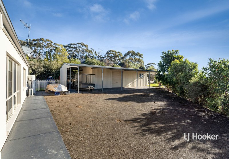 Photo - 7 Tenni Close, Broadford VIC 3658 - Image 18