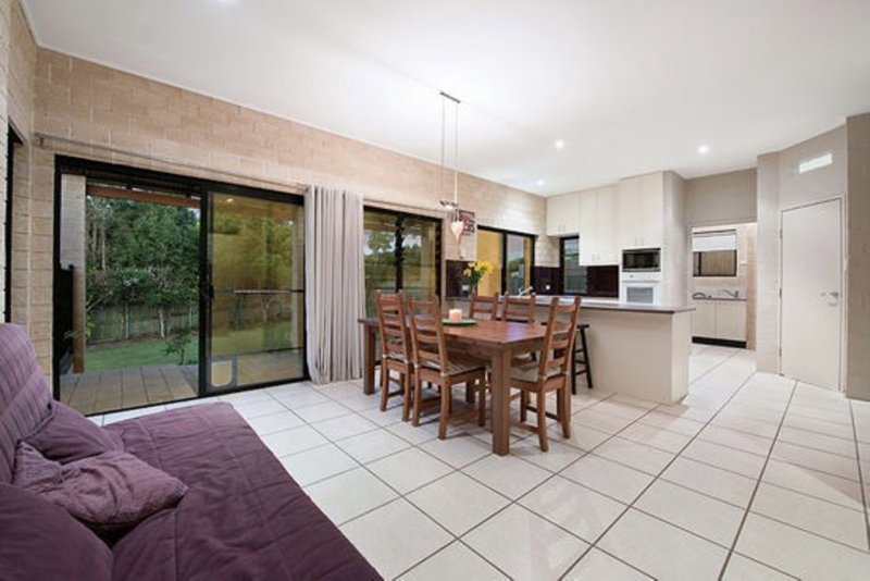 Photo - 7 Terrace Lea Court, Palmwoods QLD 4555 - Image 4