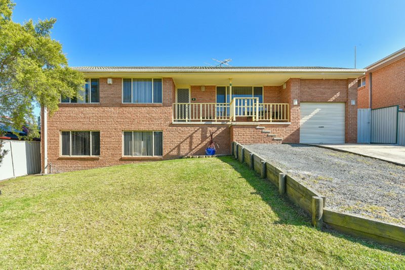 7 Thane Close, Rosemeadow NSW 2560