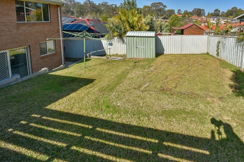 Photo - 7 Thane Close, Rosemeadow NSW 2560 - Image 12