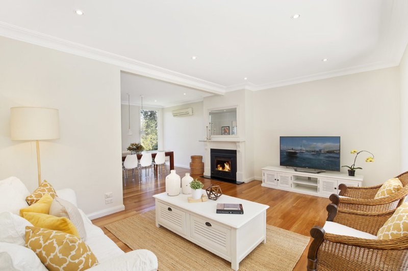 Photo - 7 The Avenue, Newport NSW 2106 - Image 3