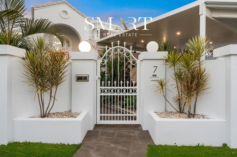 Photo - 7 The Lido , Isle Of Capri QLD 4217 - Image 7