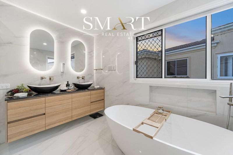 Photo - 7 The Lido , Isle Of Capri QLD 4217 - Image 29