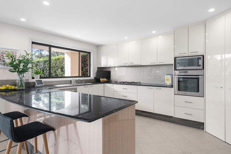 Photo - 7 Thistle Glen Close, Green Point NSW 2251 - Image 4