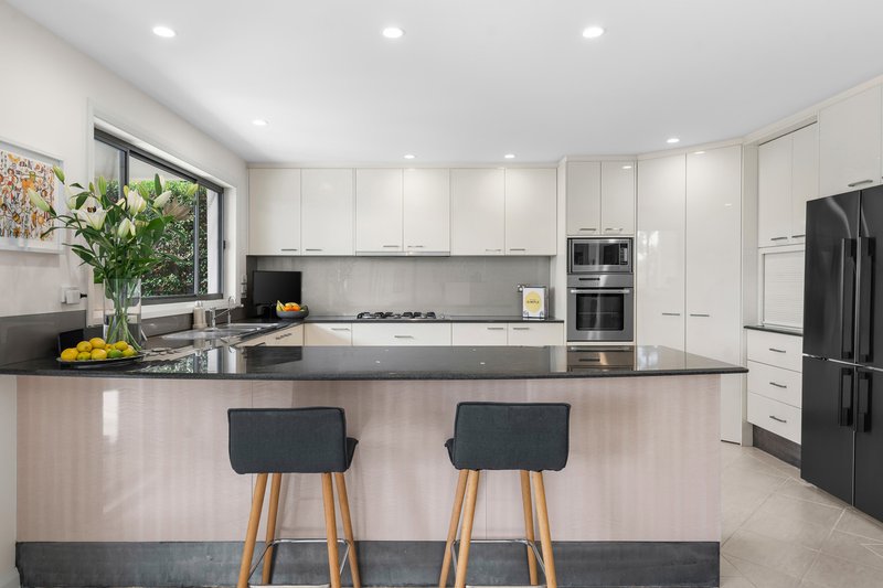 Photo - 7 Thistle Glen Close, Green Point NSW 2251 - Image 5