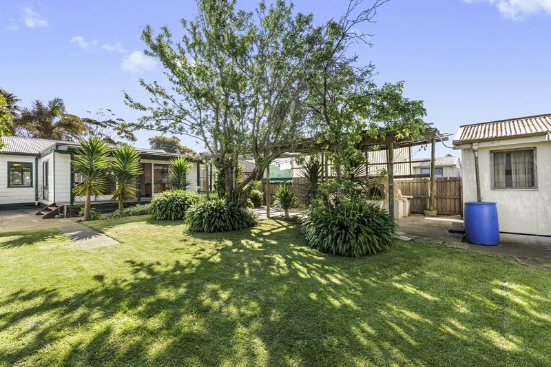 Photo - 7 Thomson Boulevard, St Leonards VIC 3223 - Image 12