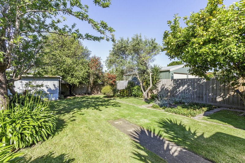 Photo - 7 Thomson Boulevard, St Leonards VIC 3223 - Image 14