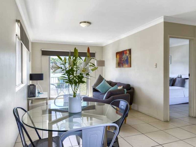 Photo - 7 Thondley Street, Windsor QLD 4030 - Image 5