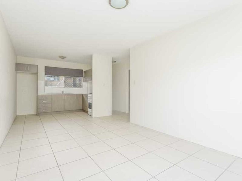 Photo - 7 Thondley Street, Windsor QLD 4030 - Image 12