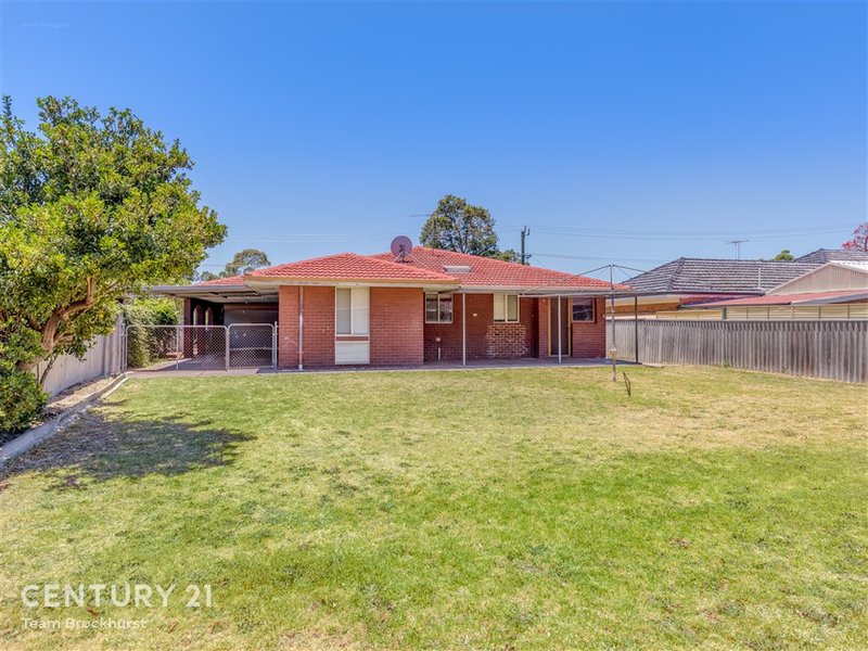 Photo - 7 Thornlie Avenue, Thornlie WA 6108 - Image 18