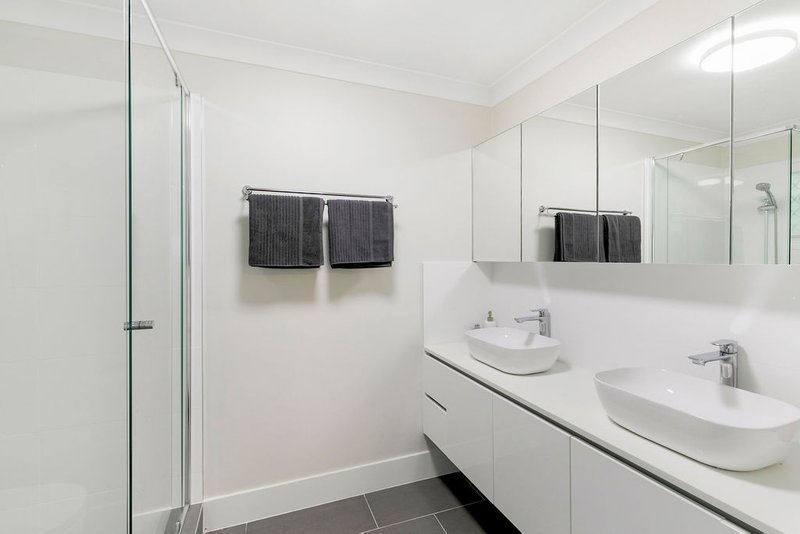 Photo - 7 Thulimbah Street, Coopers Plains QLD 4108 - Image 8