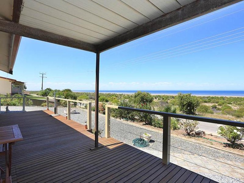 Photo - 7 Tiddy Widdy Beach Road, Tiddy Widdy Beach SA 5571 - Image 2