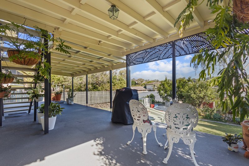 Photo - 7 Tiverton Street, Everton Hills QLD 4053 - Image 22