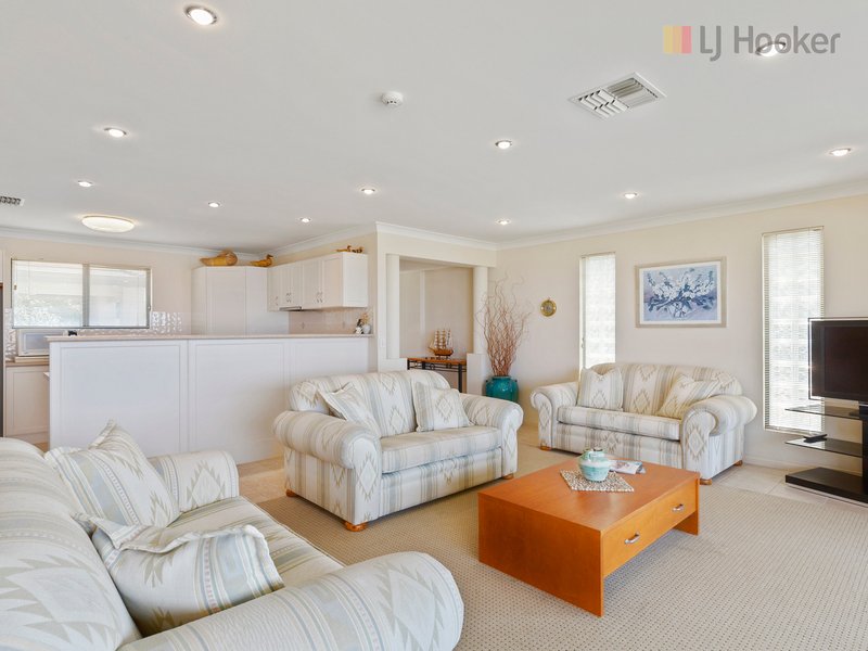 Photo - 7 Tolarno Drive, Hindmarsh Island SA 5214 - Image 5