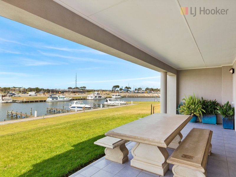 Photo - 7 Tolarno Drive, Hindmarsh Island SA 5214 - Image 9