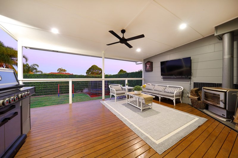 Photo - 7 Tonitto Avenue, Peakhurst NSW 2210 - Image 3