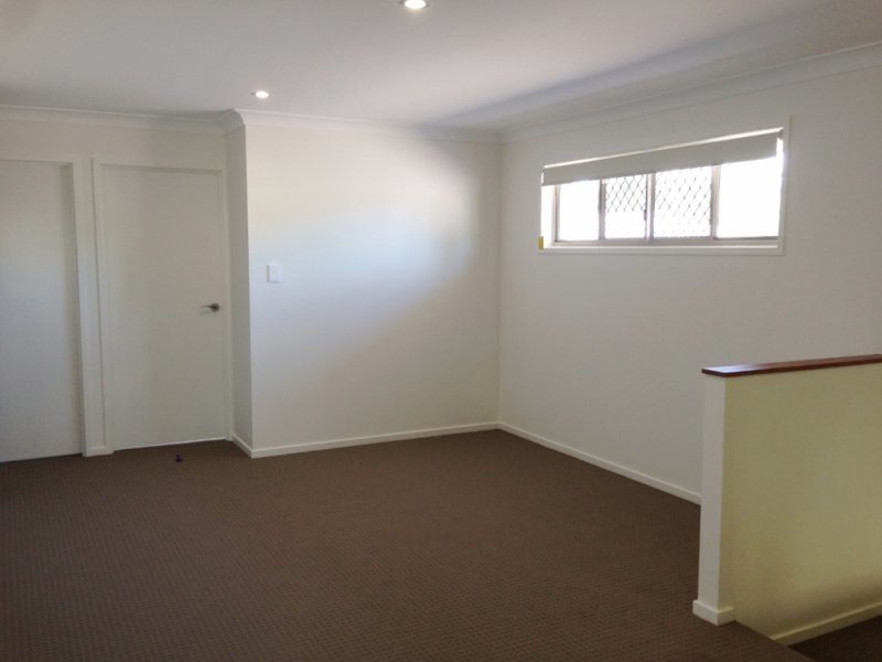 Photo - 7 Toorak Road, Albany Creek QLD 4035 - Image 6