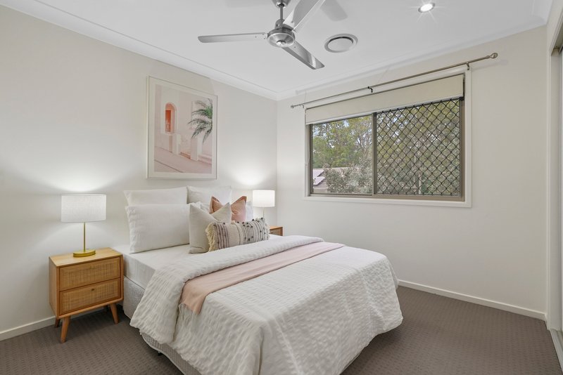Photo - 7 Toorak Road, Albany Creek QLD 4035 - Image 15