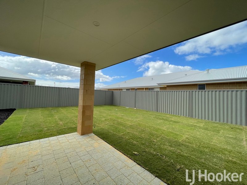 Photo - 7 Toovey Road, South Yunderup WA 6208 - Image 11