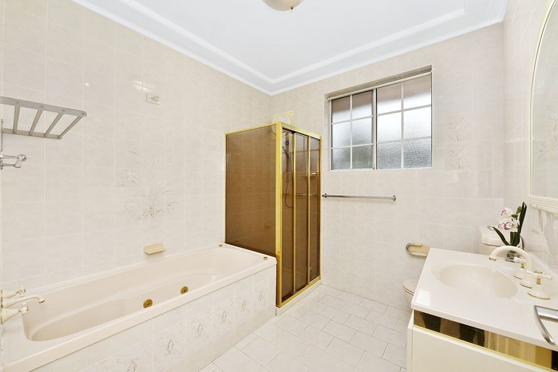 Photo - 7 Torrington Road, Strathfield NSW 2135 - Image 9