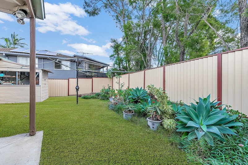 Photo - 7 Tovey Road, Boronia Heights QLD 4124 - Image 10