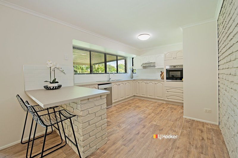 Photo - 7 Traylen Avenue, Kallangur QLD 4503 - Image 3