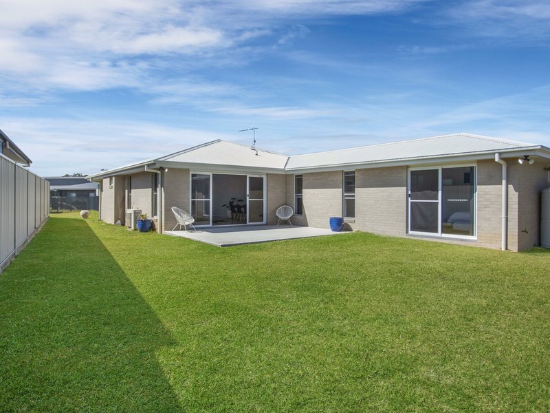 Photo - 7 Trevally Avenue, Old Bar NSW 2430 - Image 15