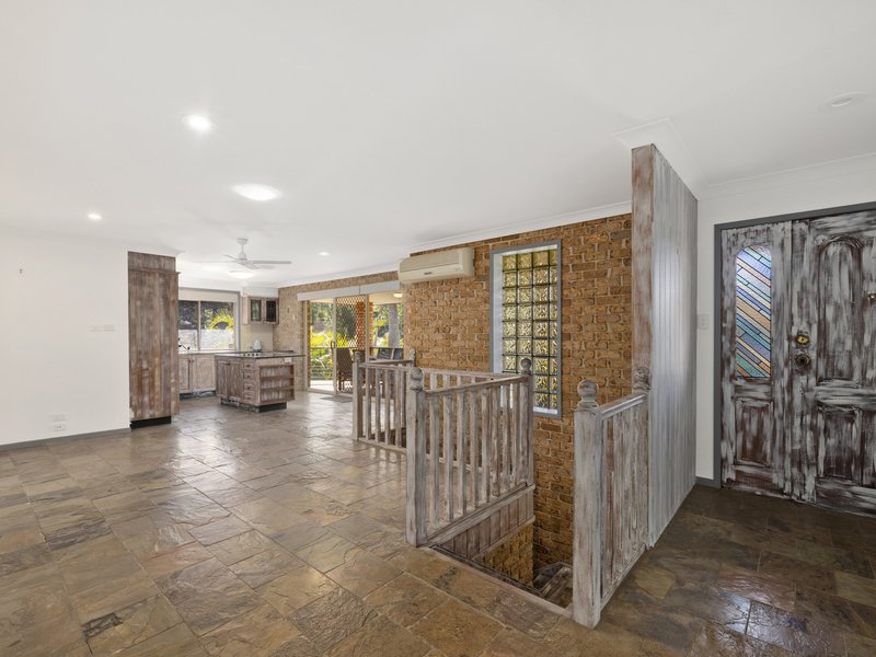 Photo - 7 Tropic Lodge Pl , Korora NSW 2450 - Image 5