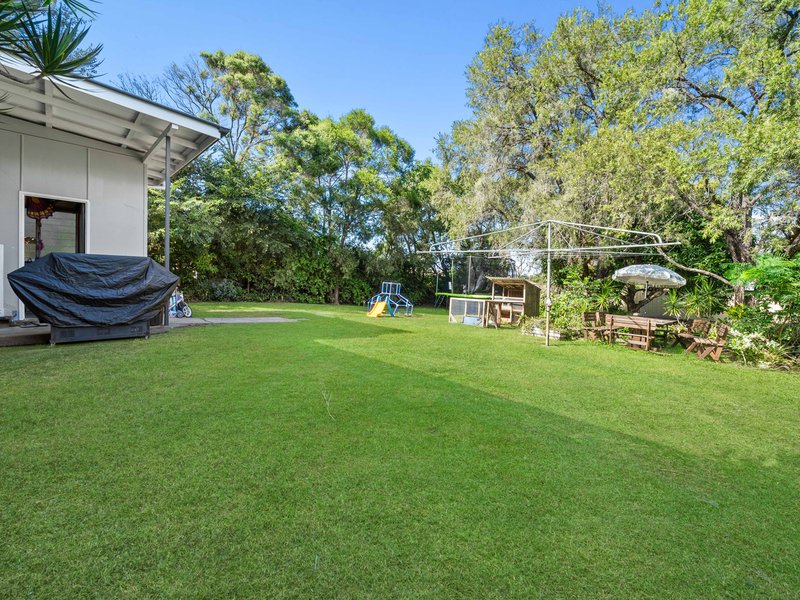 Photo - 7 Trumpy Street, Silkstone QLD 4304 - Image 12