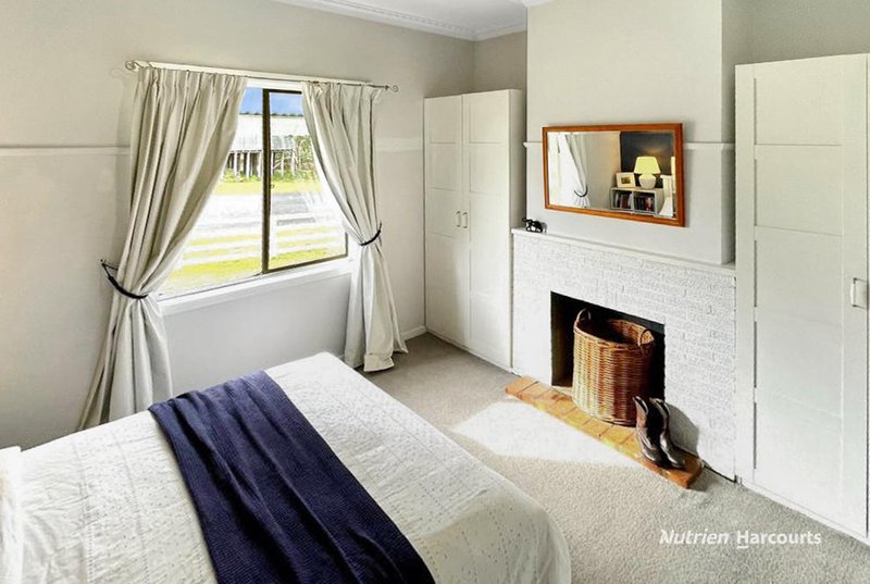 Photo - 7 Tuckett Street, Casterton VIC 3311 - Image 11
