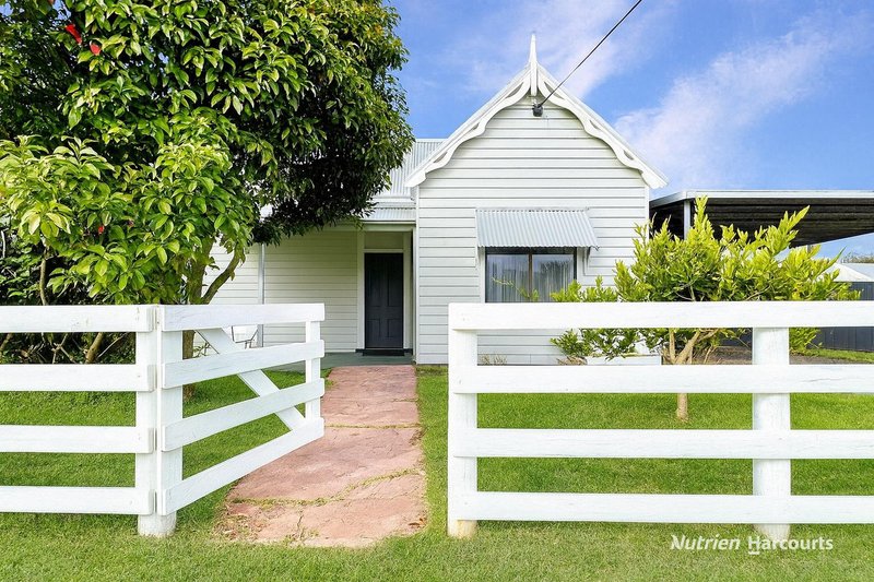 Photo - 7 Tuckett Street, Casterton VIC 3311 - Image 16
