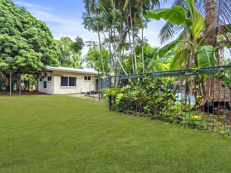 Photo - 7 Tudor Close, Trinity Park QLD 4879 - Image 20