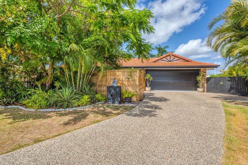 Photo - 7 Tuna Ct , Sandstone Point QLD 4511 - Image 1